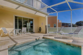 RETREAT 3 Bed 3 Bath Townhome with Pool, Private Balcony, Clubhouse, Communal Pool, Conservation View, Disney 15 mins by Orlando Holiday Rental Homes LLC 1507R